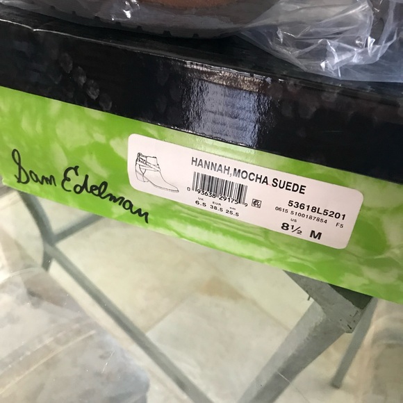 ✨✨NWT Sam Edelman Booties ✨ - Picture 2 of 4